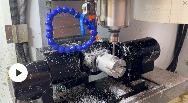 小型五軸加工中心